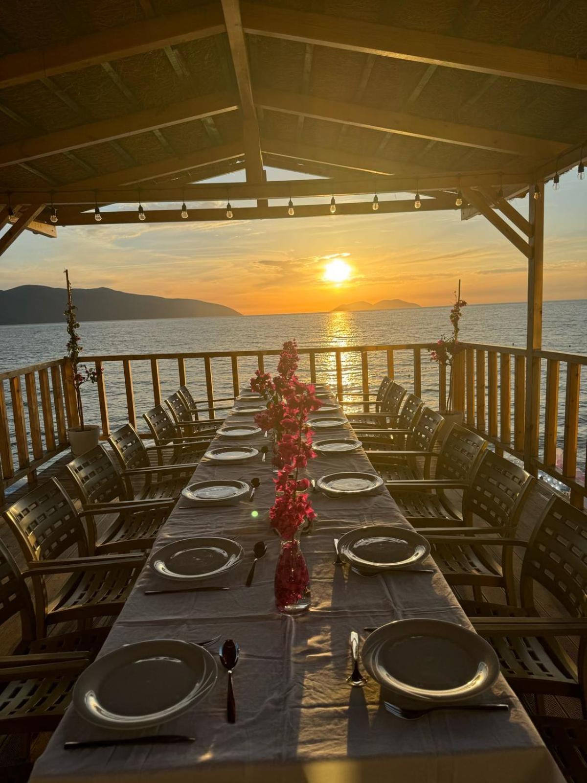 Hotel Jonufra Kanine Ngoại thất bức ảnh
